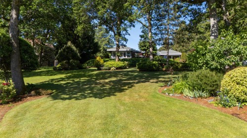 2221 Tarn Pl, Duncan, BC 