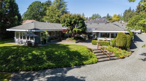 2221 Tarn Pl, Duncan, BC 