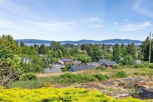 9921 Echo Hts, Chemainus, BC 