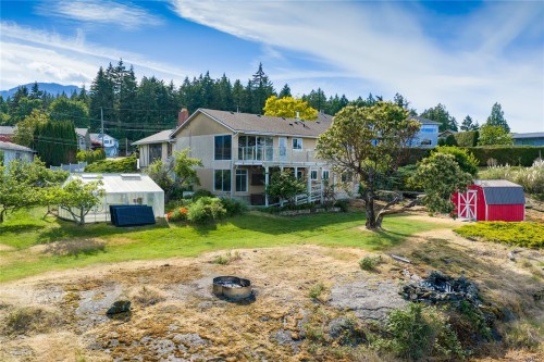 9921 Echo Hts, Chemainus, BC 