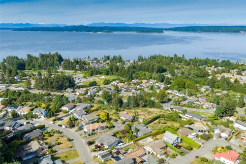 9921 Echo Hts, Chemainus, BC 