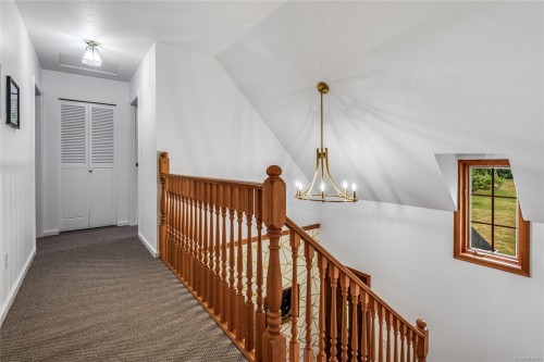 2245 Schulz Rd, Black Creek, BC 