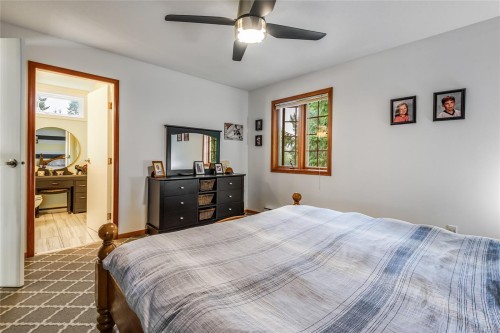 2245 Schulz Rd, Black Creek, BC 