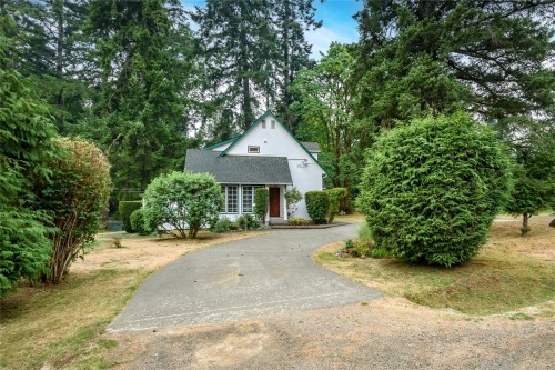 2245 Schulz Rd, Black Creek, BC 