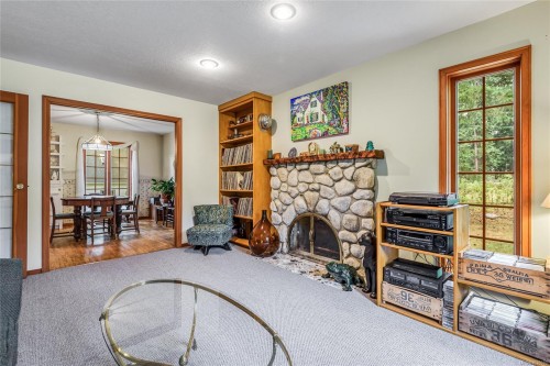 2245 Schulz Rd, Black Creek, BC 