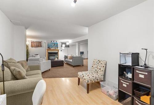 74 Bethune Way, Winnipeg, MB 