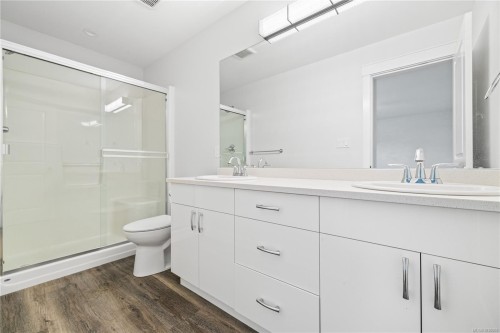 1535 Prentice Rd, Campbell River, BC 