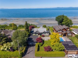 311 Poplar Ave  Qualicum Beach, BC V9K 1J7