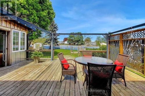 128 Roser Crescent, Clarington, ON - Outdoor With Deck Patio Veranda