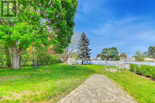 128 Roser Crescent, Clarington, ON - Outdoor