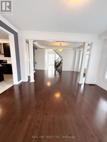 39 Mowder Drive, Aurora, ON - Indoor Photo Showing Other Room