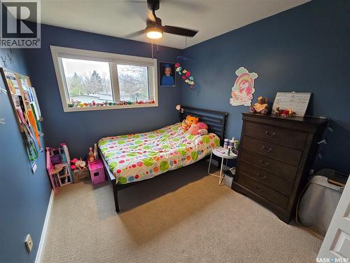 528 Dieppe Drive, Weyburn, SK - Indoor Photo Showing Bedroom