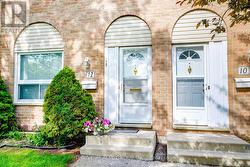 12 - 210 CARLYLE DRIVE  London East (East I), ON N5V 3M9