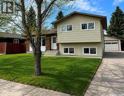 1510 McKercher DRIVE  Saskatoon, SK S7H 5J9
