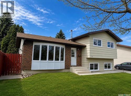 1510 Mckercher Drive, Saskatoon, SK - Outdoor