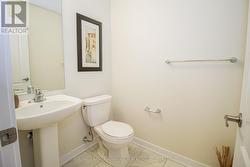Main Floor 2pc - 