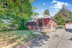 147 LILIAN DRIVE Toronto, ON M1R 3W6