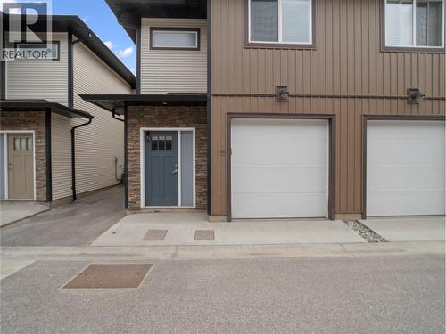 2081 11 Avenue NE Unit# 15  Salmon Arm, BC V1E 0G1