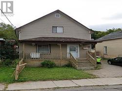 16 Abbott ST Sault Ste. Marie, ON P6A 2V9