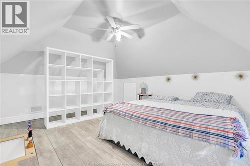 712 Gladstone, Windsor, ON - Indoor Photo Showing Bedroom