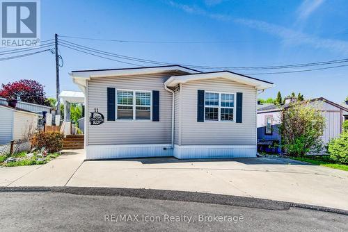 11 Hemlock Crescent, Puslinch, ON - Outdoor