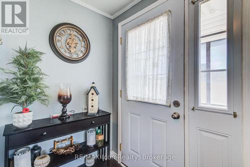 11 Hemlock Crescent, Puslinch, ON - Indoor Photo Showing Other Room