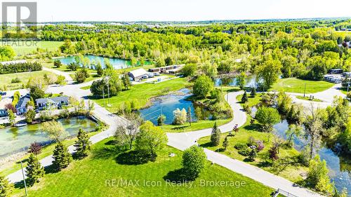 11 Hemlock Crescent, Puslinch, ON - Outdoor With View