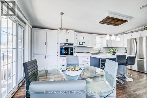 11 Hemlock Crescent, Puslinch, ON - Indoor