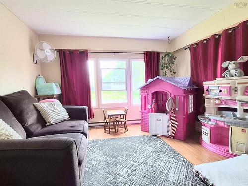 10 Bayview Drive, Amherst, NS 