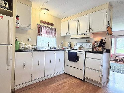 10 Bayview Drive, Amherst, NS 