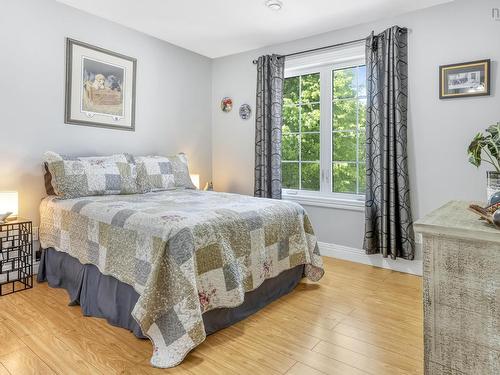 277 Victoria Road, Lunenburg, NS 