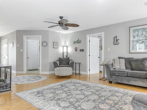 277 Victoria Road, Lunenburg, NS 