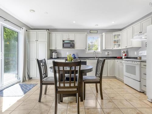 277 Victoria Road, Lunenburg, NS 