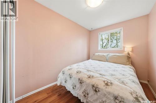 107-109 Shawondasse Drive, Manitou Beach, SK - Indoor Photo Showing Bedroom