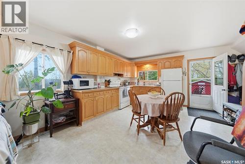 107-109 Shawondasse Drive, Manitou Beach, SK - Indoor