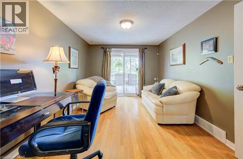 341 Cooper Street, Cambridge, ON - Indoor
