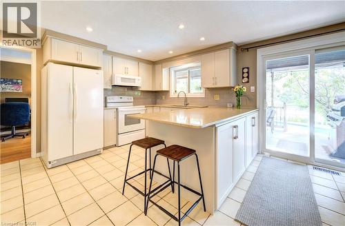 341 Cooper Street, Cambridge, ON - Indoor Photo Showing Kitchen