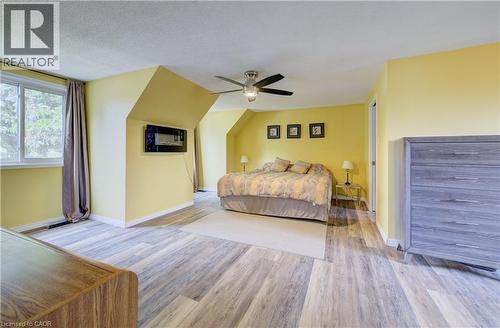 341 Cooper Street, Cambridge, ON - Indoor Photo Showing Bedroom