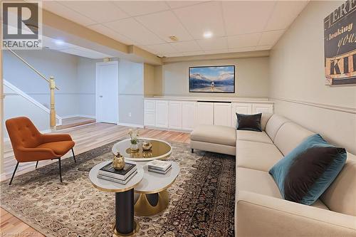 341 Cooper Street, Cambridge, ON - Indoor