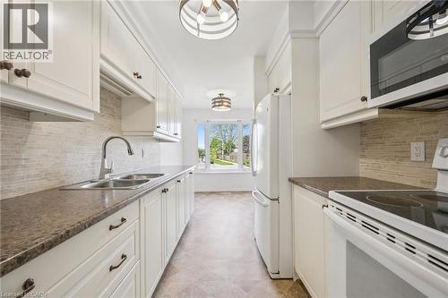 2432 Malcolm Crescent, Burlington, ON - Indoor Photo Showing Kitchen With Double Sink