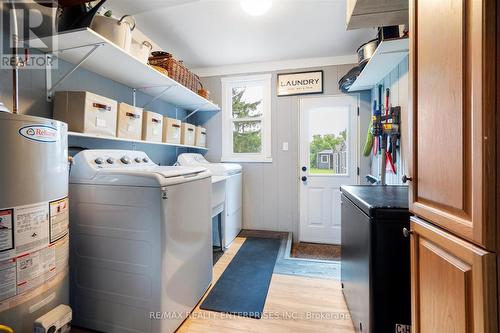 6295 Guelph Line, Burlington, ON - Indoor Photo Showing Laundry Room