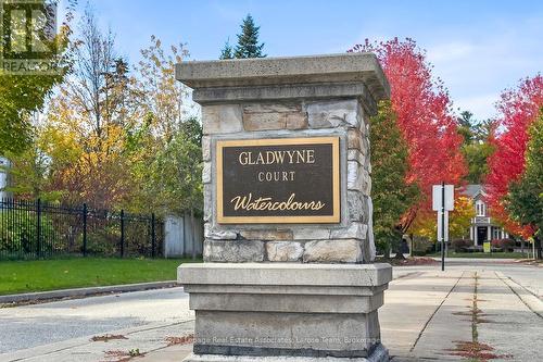 Most Exclusive Street In Watercolours - 562 Gladwyne Court, Mississauga, ON - Outdoor