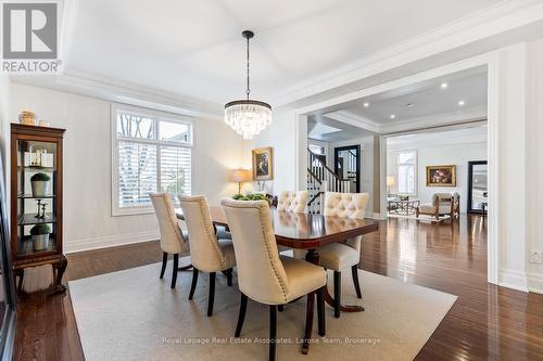 562 Gladwyne Court, Mississauga, ON - Indoor Photo Showing Dining Room