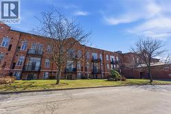 262 DUNDAS Street E Unit# 322  Waterdown, ON L8B 1A9
