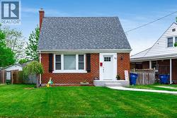 53 Sunnyside AVENUE Chatham, ON N7M 1Z8