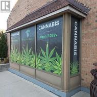 B5 - 1900 DUNDAS STREET W  Mississauga, ON L5K 1P9