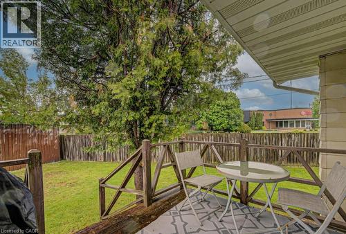 128 Pollock Avenue, Cambridge, ON - Outdoor