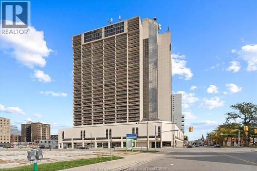150 PARK STREET West Unit# 1708  Windsor, ON N9A 7A2