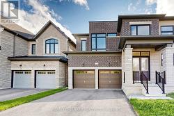 112 WESLOCK CRESCENT Aurora, ON L4G 7Z4