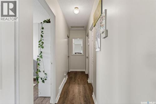 413 Vancouver Avenue N, Saskatoon, SK - Indoor Photo Showing Other Room